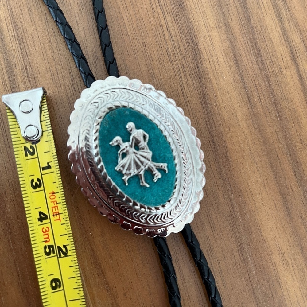 ALUMALINE Bolo Tie & Belt Buckle Matching Set Square Dancers Western Silver Tone - Picture 12 of 15
